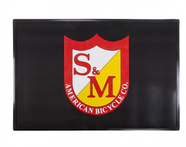 S&M Rubber Floor Mat
